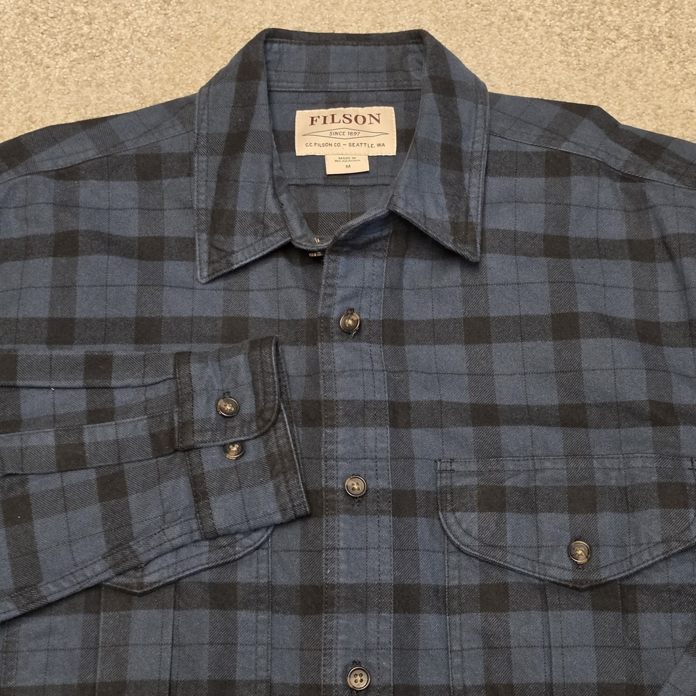 Filson Alaskan Guide Shirt Mens M Blue Cotton Flannel Plaid Outdoors Heavy